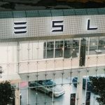 Woman Buys Brand-New Tesla, Notices A Crack In The Windshield. Then She Tries To Get Tesla To Fix It